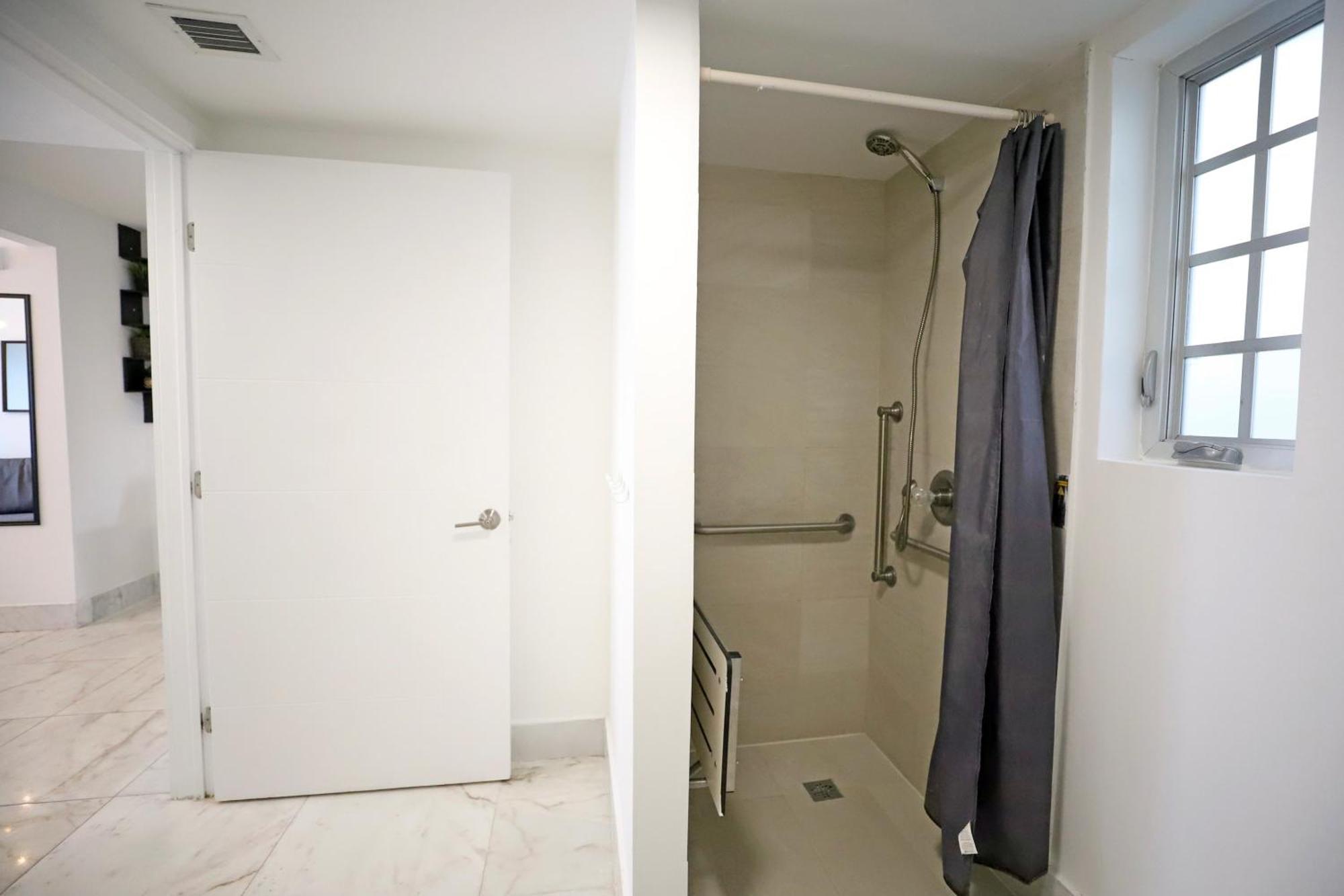 South Beach 2 Bedroom Family Pet Friendly Apartment With Free Parking On Premise Miami Beach Exteriör bild